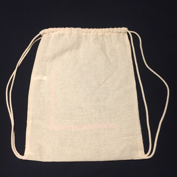Ipsy Gen Beauty Drawstring Bag - Picture 3 of 3